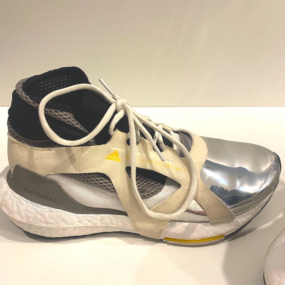 Stella Mcartney x Adidas ulta boost
